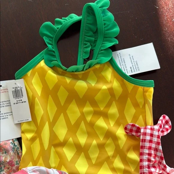 Old Navy Summer Swim bundle - Pineapple, Minnie Mouse, Floral & Gingham Suits - Picture 6 of 6